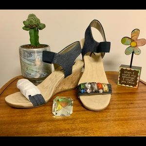 Anne Klein BLING Wedge